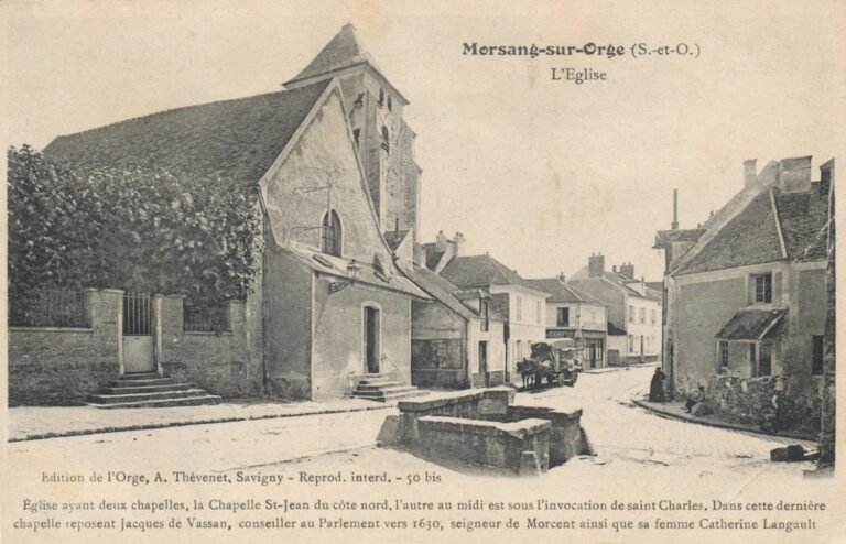 L'église et la fontaine Saint-Jean (carte postale, 1905)