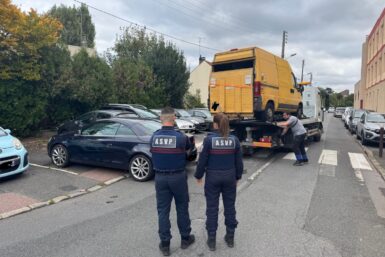 Mise en fourrière de véhicules en stationnement abusif